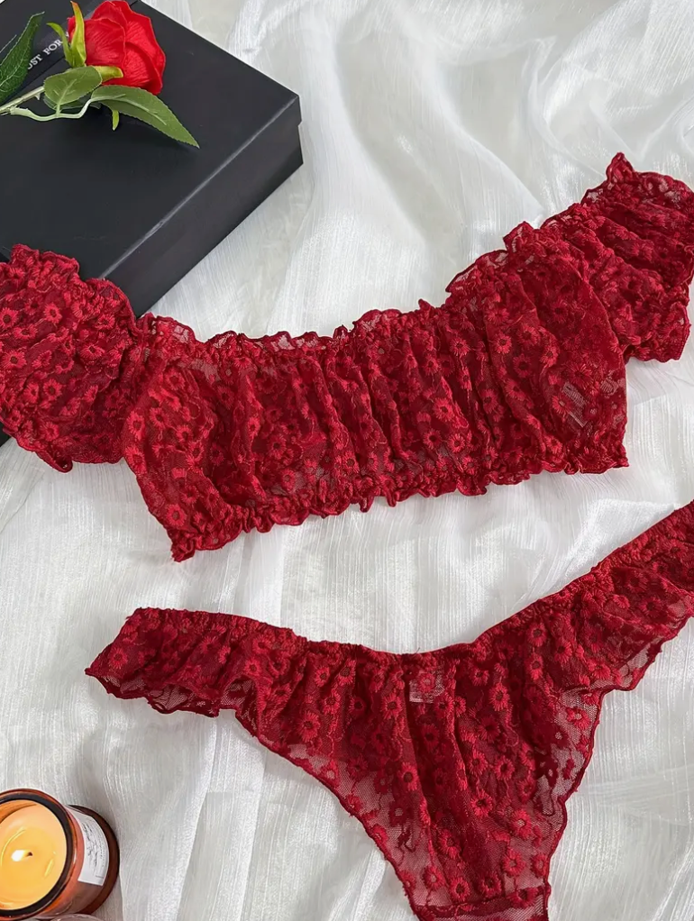 Crimson ruffle